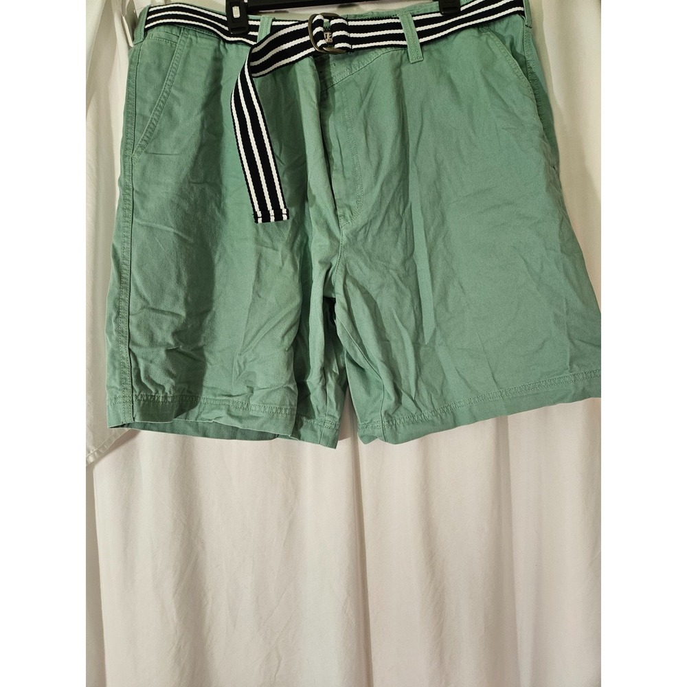 Izod Golf Shorts Men Size 42 Green Straight Flat Front NEW